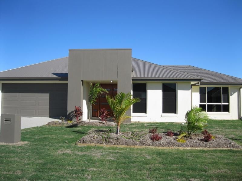 23 Galleon Cct, Shoal Point QLD 4750