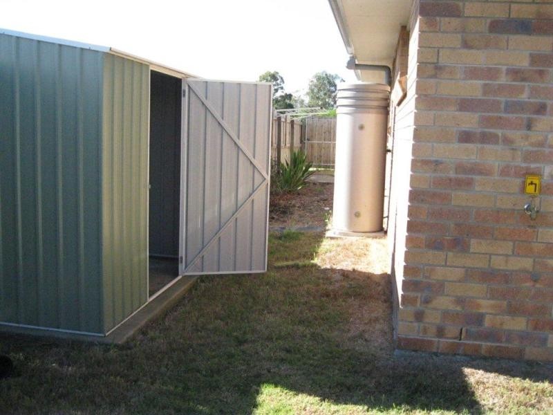 2/20 Tunstall Pl, Brassall QLD 4305
