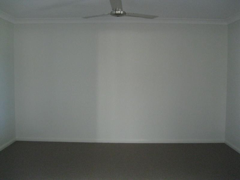 18 Trinity Pde, Blacks Beach QLD 4740