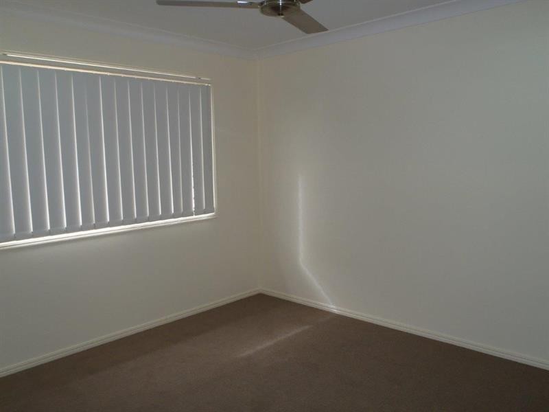 11 Sovereign Cl, Brassall QLD 4305