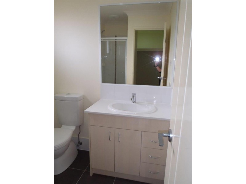 11 Sovereign Cl, Brassall QLD 4305