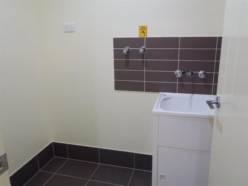11 Sovereign Cl, Brassall QLD 4305