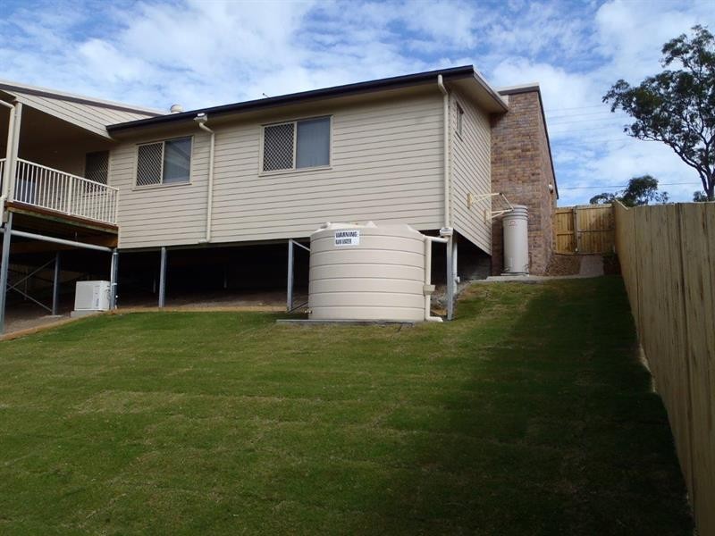 11 Sovereign Cl, Brassall QLD 4305