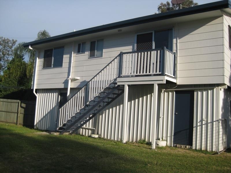 2 Sydney St, Brassall QLD 4305