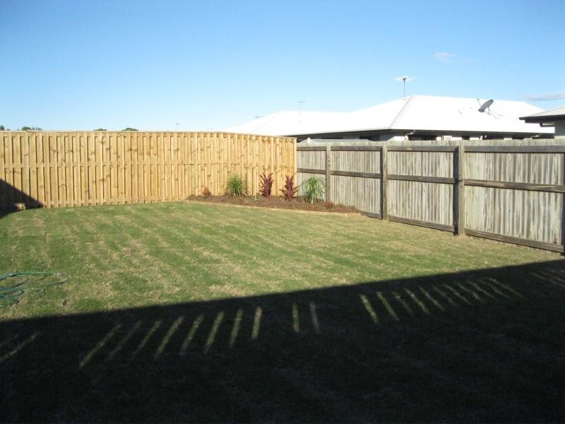 29 Galleon Cct, Shoal Point QLD 4750