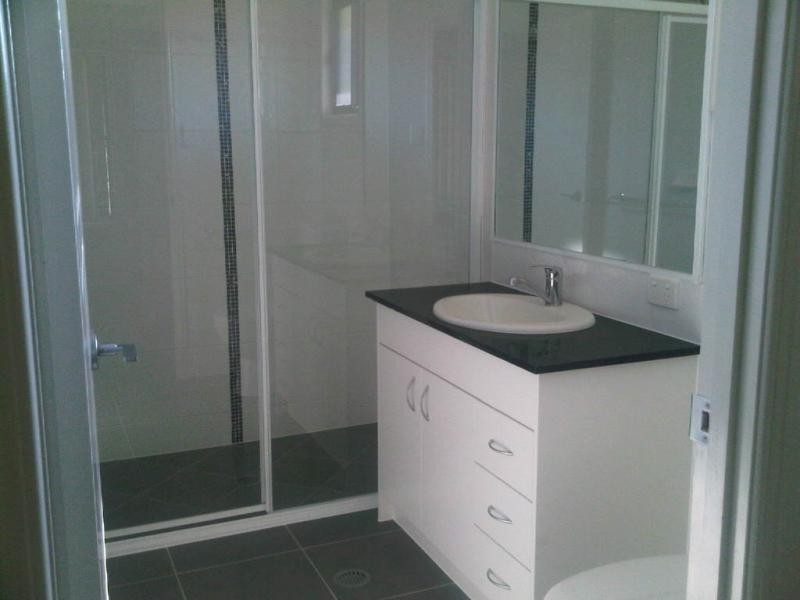 37 Barwell  St, Brassall QLD 4305