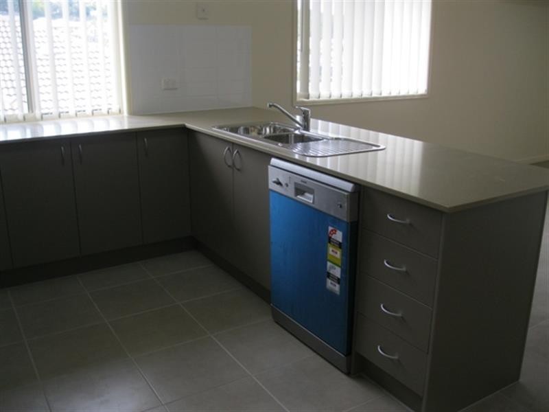 54 Atlantic  Dr, Brassall QLD 4305