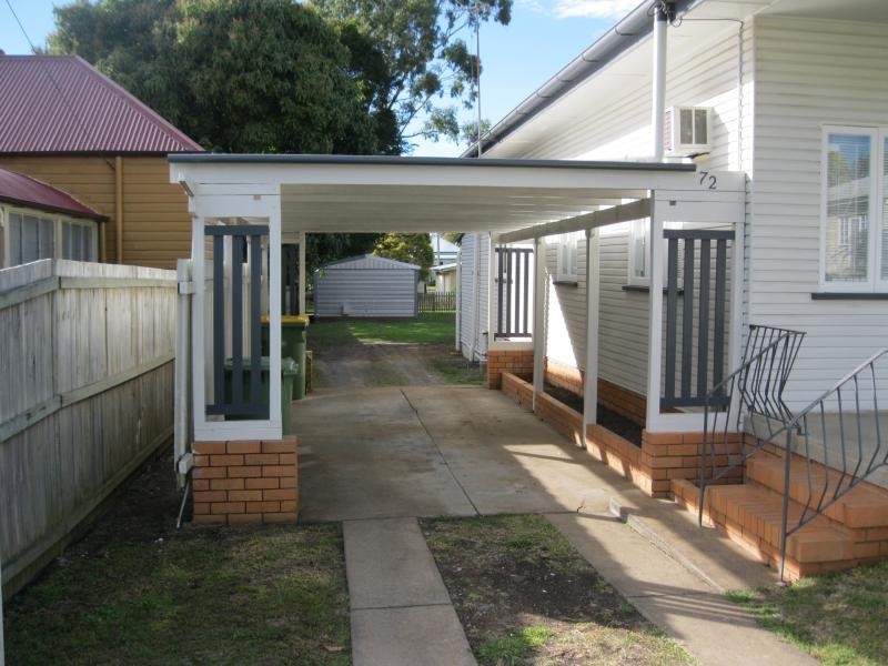 72 Cole St, Silkstone QLD 4304
