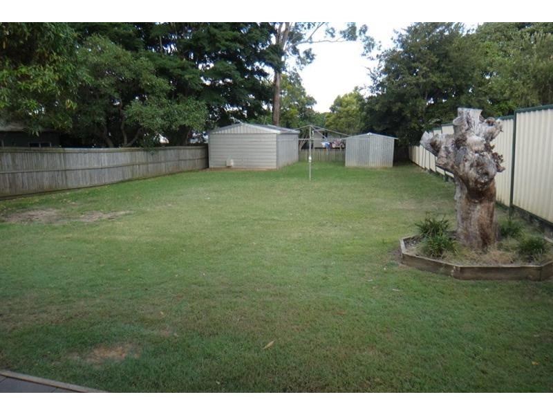72 Cole St, Silkstone QLD 4304
