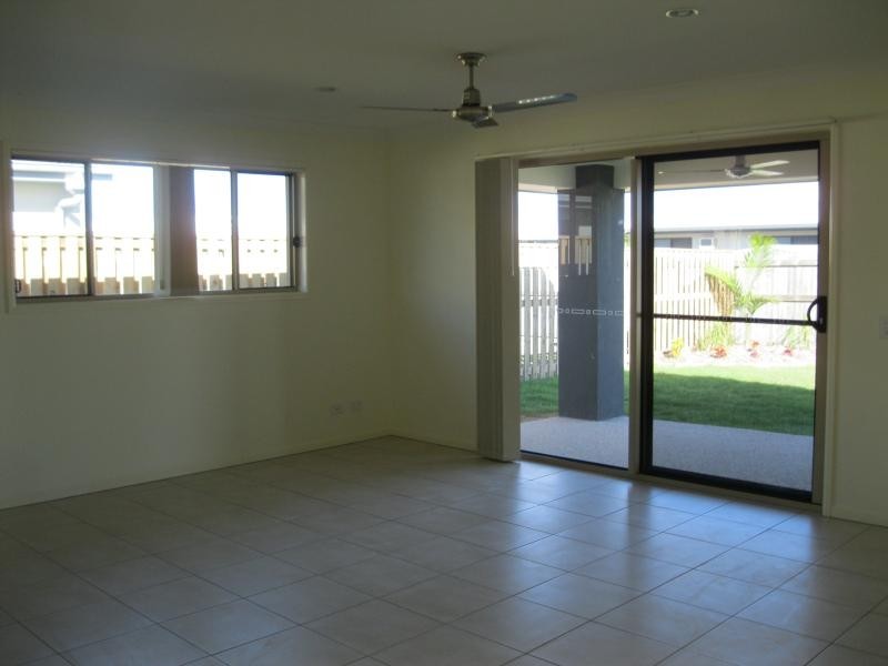 33 Galleon  Cct, Bucasia QLD 4750