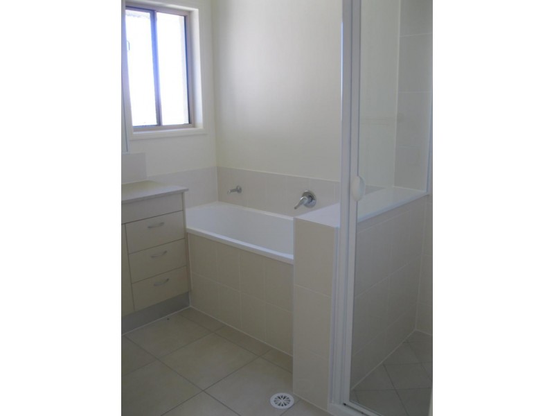 33 Galleon  Cct, Bucasia QLD 4750