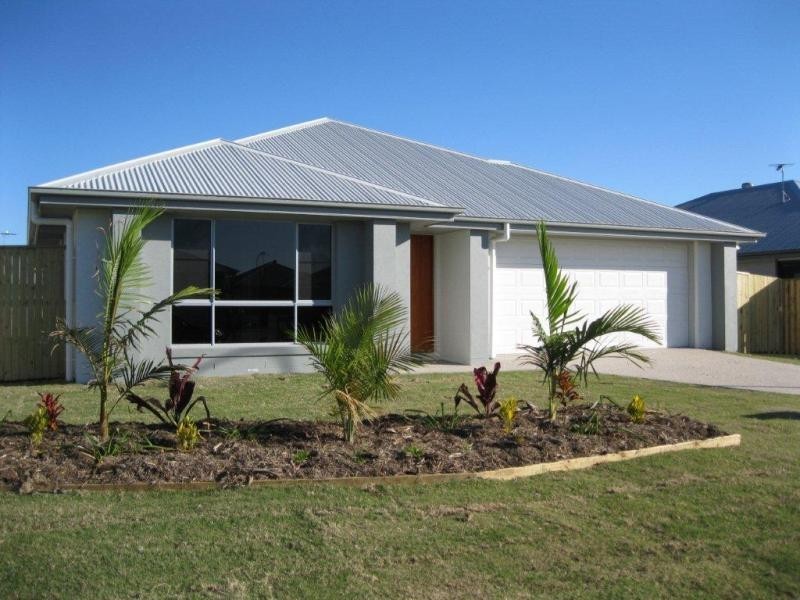 17 Galleon Cct, Shoal Point QLD 4750