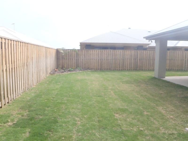 57 Schooner  Ave, Shoal Point QLD 4750