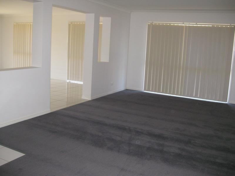 5 Burdekin St, Brassall QLD 4305