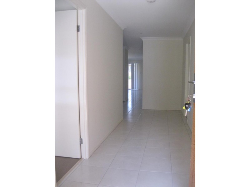 44 Henderson St, Redbank QLD 4301