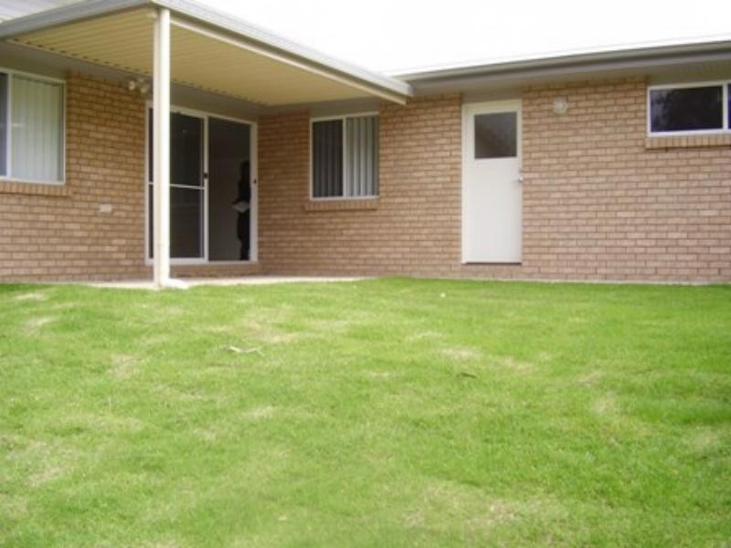 19 Tunstall Pl, Brassall QLD 4305