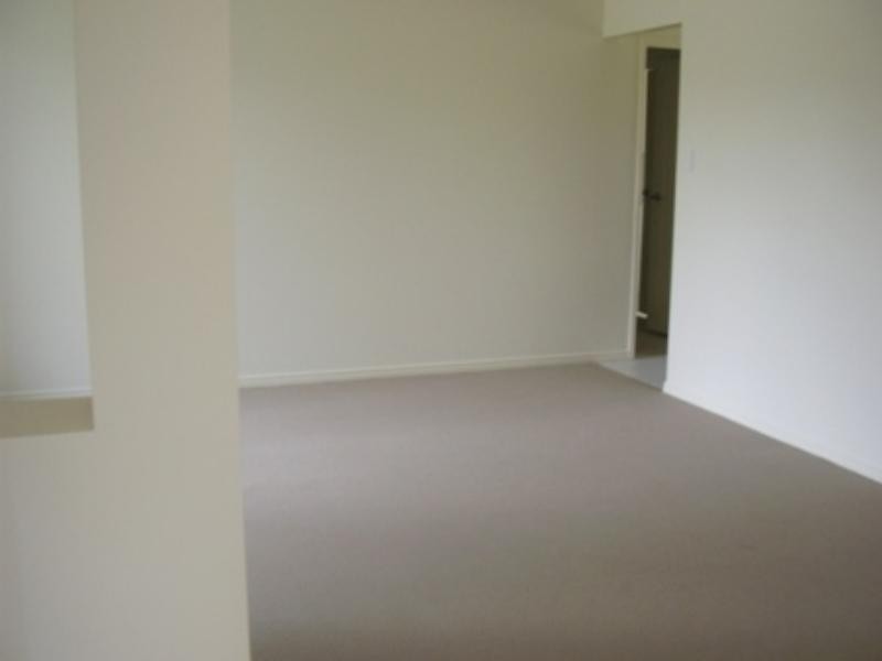 19 Tunstall Pl, Brassall QLD 4305