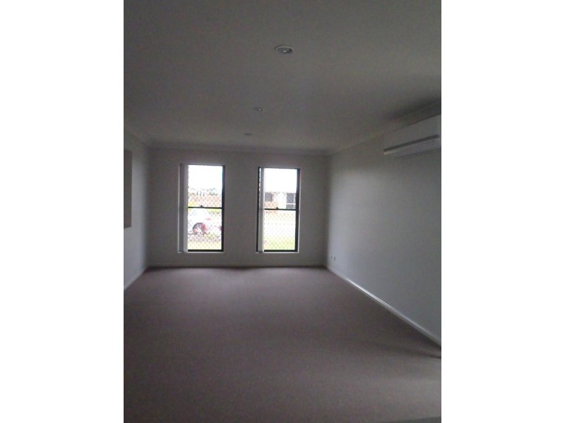 54 Schooner Ave, Bucasia QLD 4750