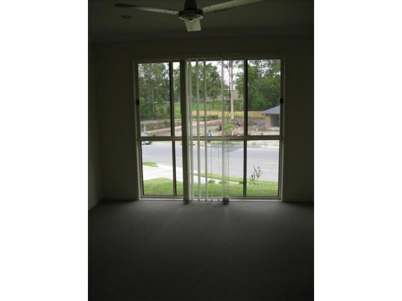 25 Atlantic  Dr, Brassall QLD 4305