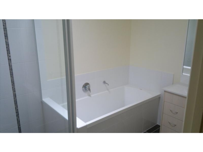 30 Atlantic Dr, Brassall QLD 4305