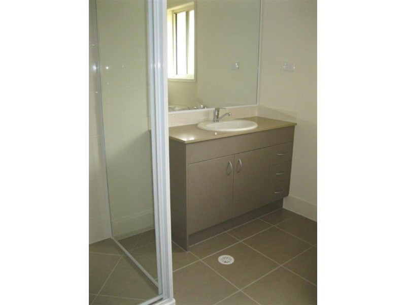 1 May  Cl, Redbank QLD 4301