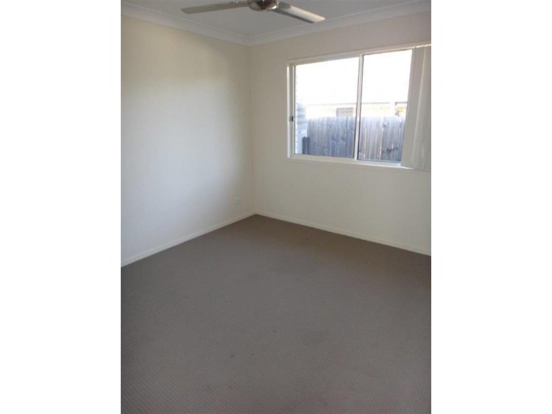 1 May  Cl, Redbank QLD 4301