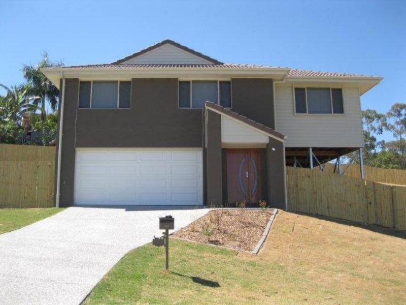 17 Neptune Cres, Brassall QLD 4305