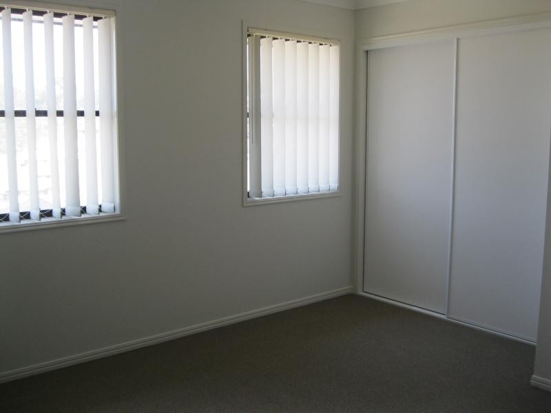 31 Barwell St, Brassall QLD 4305