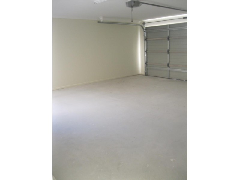 3 Nicole  Ct, Redbank QLD 4301