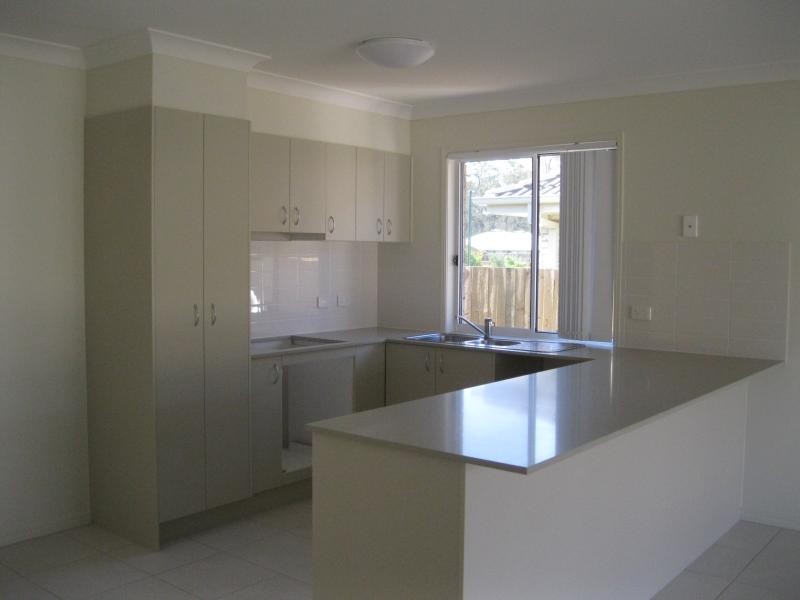 3 Nicole  Ct, Redbank QLD 4301