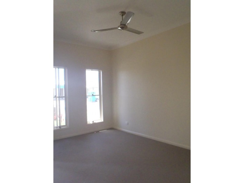5 Cable  Ct, Blacks Beach QLD 4740