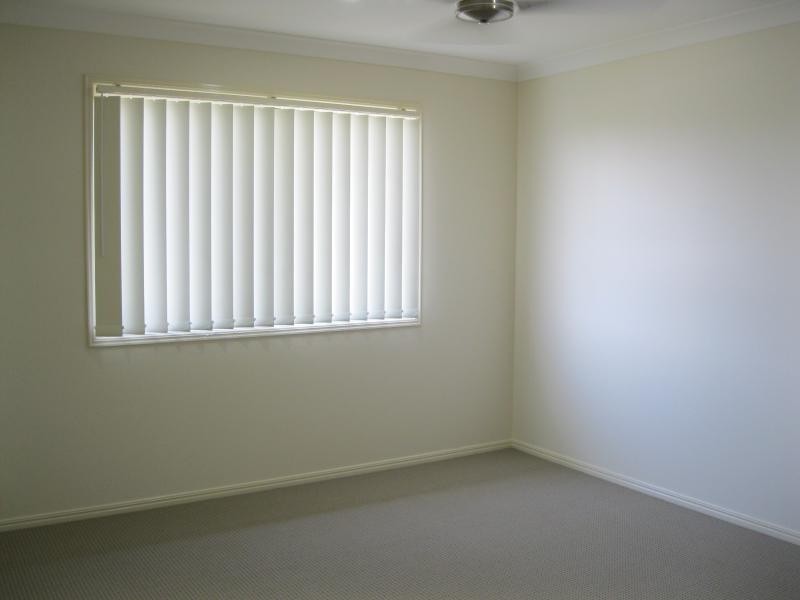 32  Barwell St, Brassall QLD 4305