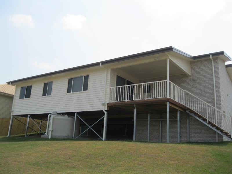 32  Barwell St, Brassall QLD 4305