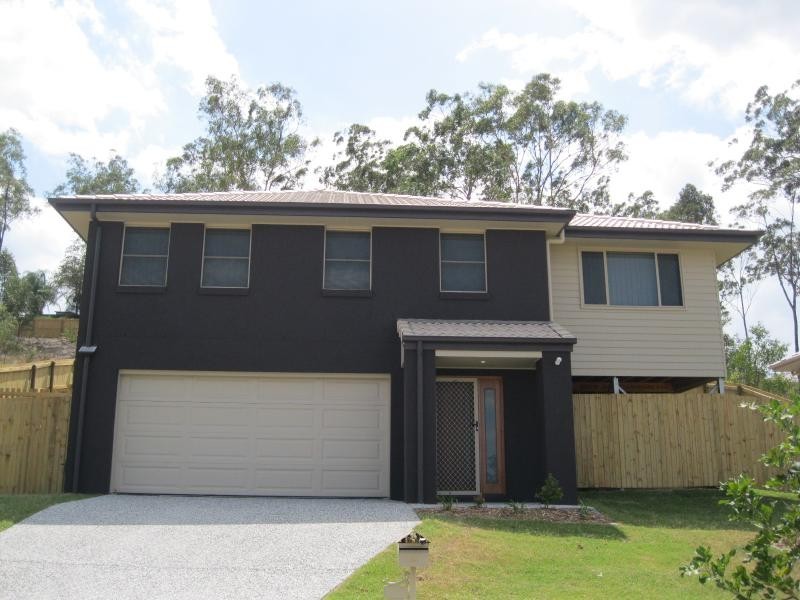 27 Barwell  St, Brassall QLD 4305