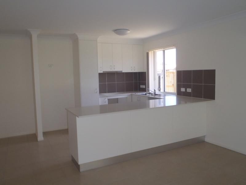 10 Cable  Ct, Blacks Beach QLD 4740