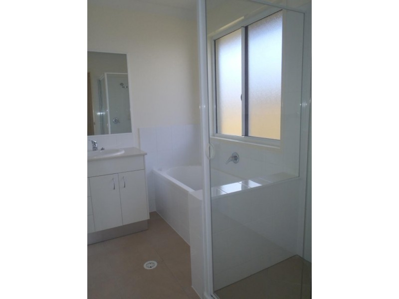 10 Cable  Ct, Blacks Beach QLD 4740