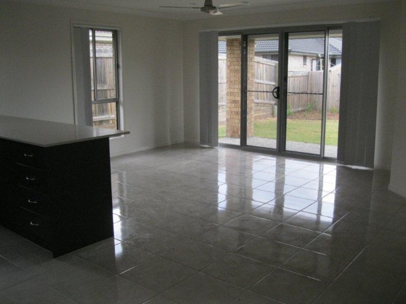 20 Belle  Ct, Redbank QLD 4301