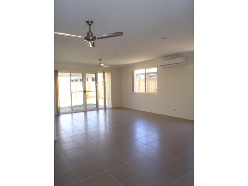 17 Cable Ct, Blacks Beach QLD 4740