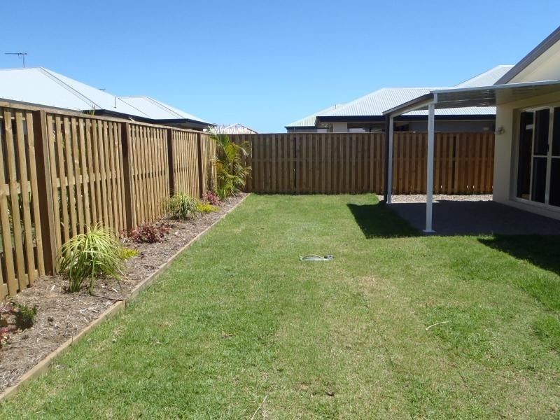 17 Cable Ct, Blacks Beach QLD 4740