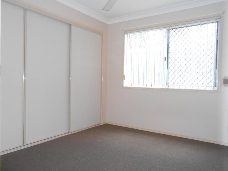 5 Acorn Cres, Flinders View QLD 4305
