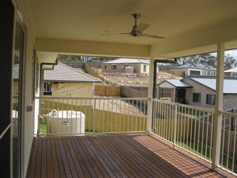 15 Sovereign Cl, Brassall QLD 4305
