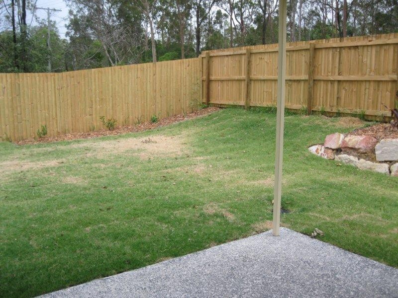 1 Chris  St, Redbank QLD 4301