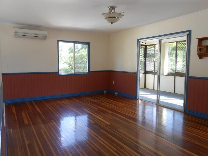 7 Kay  St, North Ipswich QLD 4305