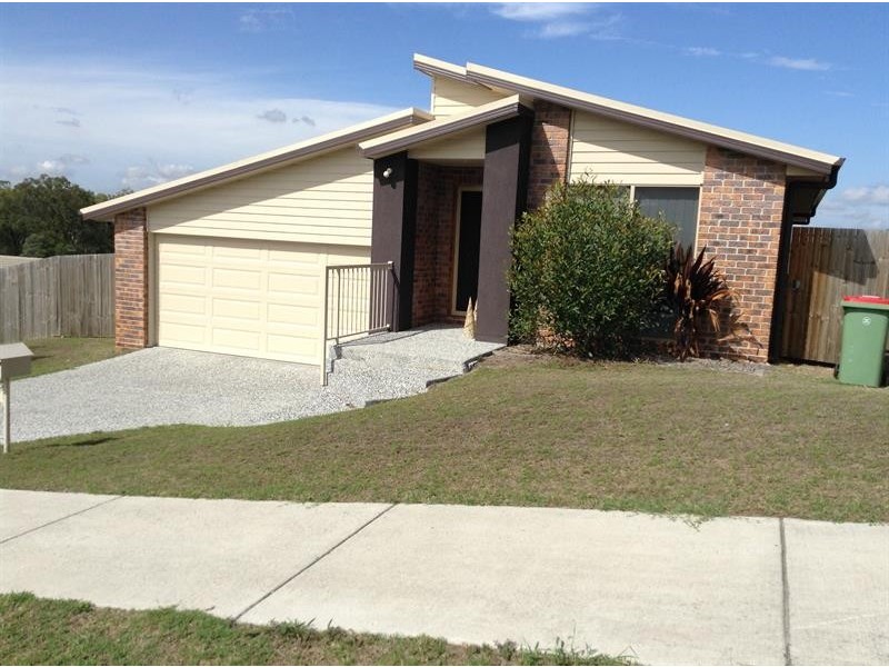 4 Neptune Cres, Brassall QLD 4305