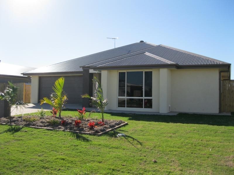 26 Galleon Cct, Bucasia QLD 4750