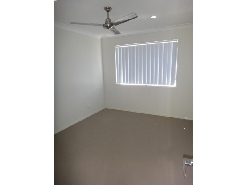 33  Skardon Cres, Brassall QLD 4305