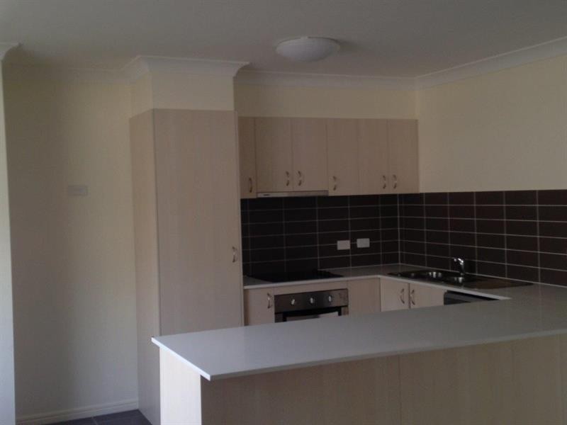 34 Moonlight Dr, Brassall QLD 4305