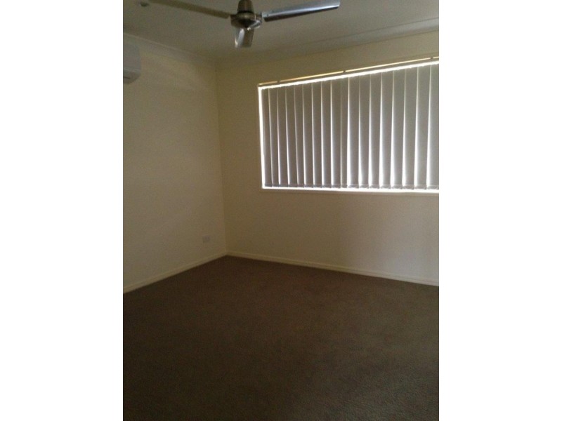 34 Moonlight Dr, Brassall QLD 4305