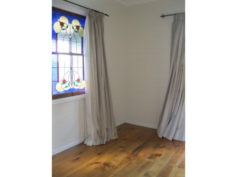 5 Bowen  St, Woodend QLD 4305