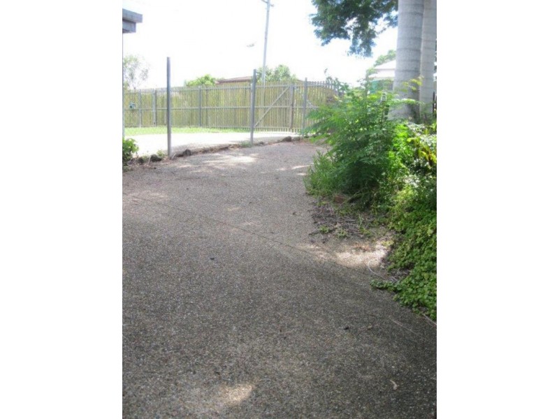 5 Bowen  St, Woodend QLD 4305